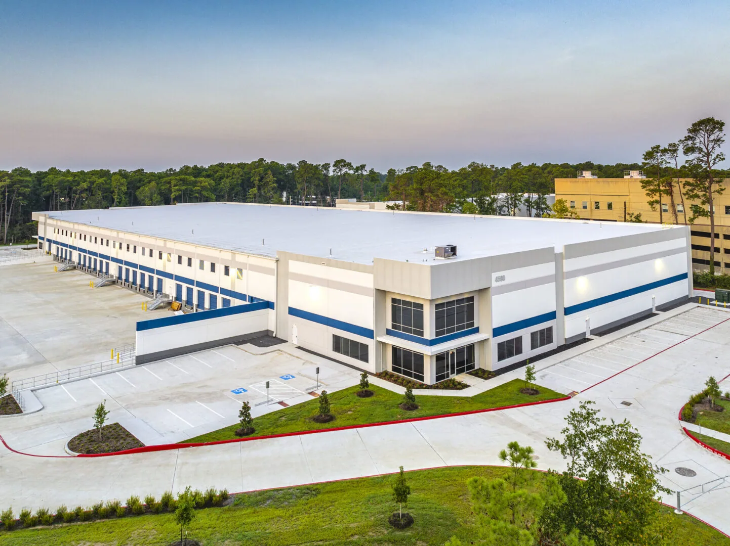 Multi-Site Commercial Roof Programs in Tracy, CA