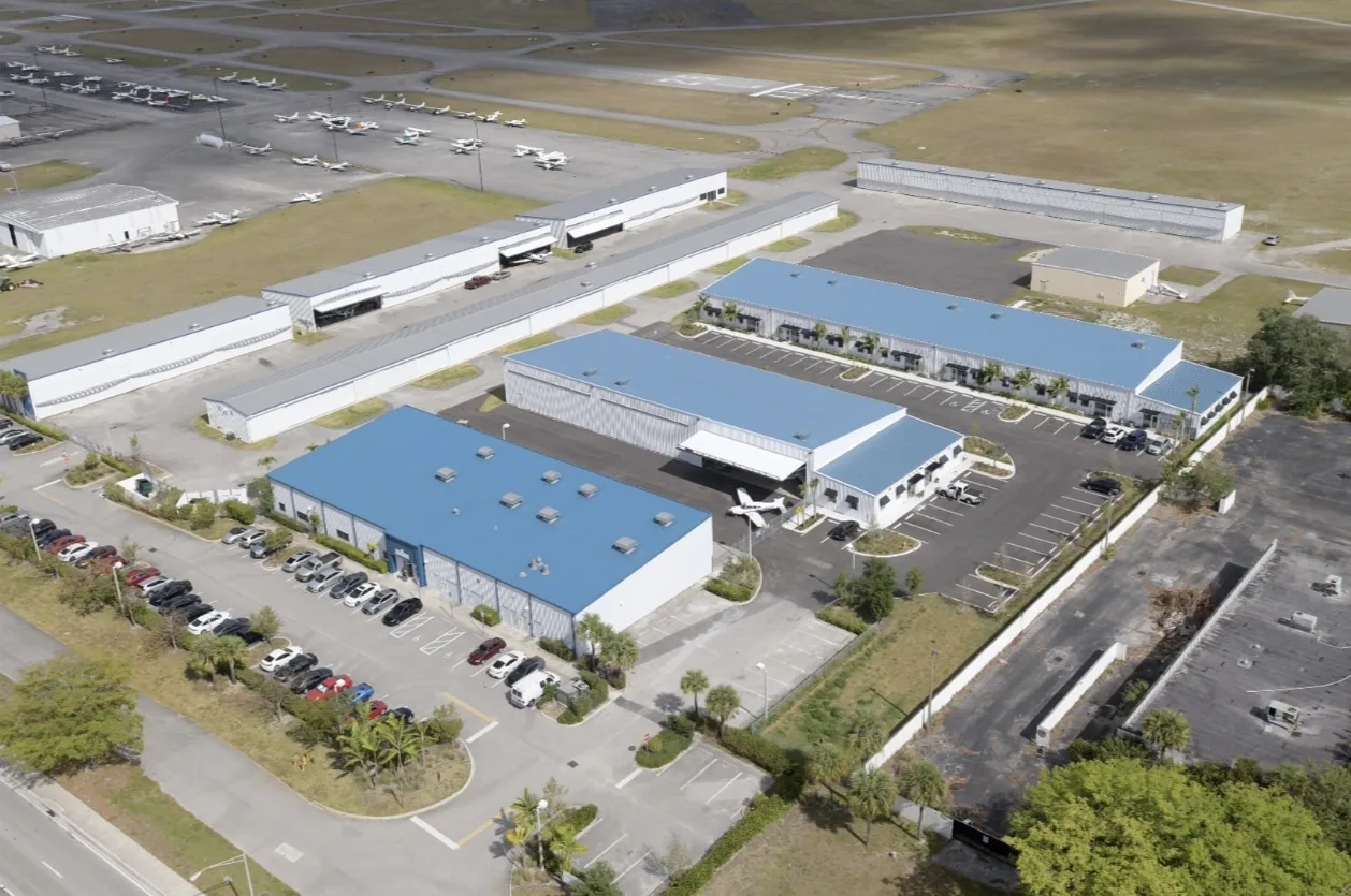 Aircraft Hangar Roofing in Tracy, CA